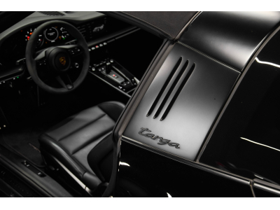 Porsche 992 Targa 4 GTS PDK