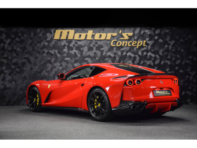 Ferrari 812 Superfast 6.5 V12