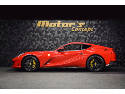 Ferrari 812 Superfast 6.5 V12