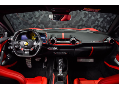 Ferrari 812 Superfast 6.5 V12