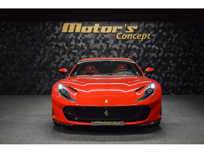 Ferrari 812 Superfast 6.5 V12