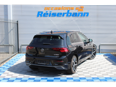 Volkswagen Golf 1.5 TSi 150 Style DSG IQ Light+Camera+Park Assist