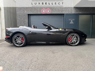 Ferrari California T HANDLING SPECIALE ATELIER CARBON