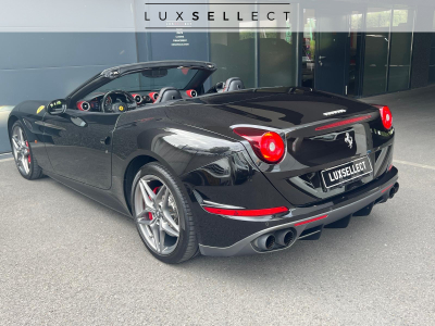 Ferrari California T HANDLING SPECIALE ATELIER CARBON