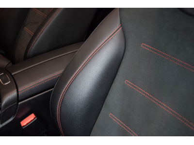Mercedes-Benz A 220 D AMG LINE