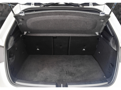 Mercedes-Benz A 220 D AMG LINE