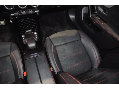 Mercedes-Benz A 220 D AMG LINE