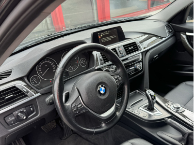 BMW 320 D TOURING PANO CUIR NAVI