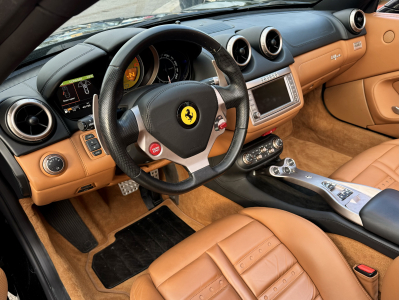 Ferrari California 1 HAND