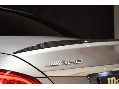 Mercedes-Benz C 63 AMG Berline V8 Bi-Turbo