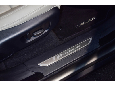Land-Rover Range Rover Velar L560 D300 R-Dynamic