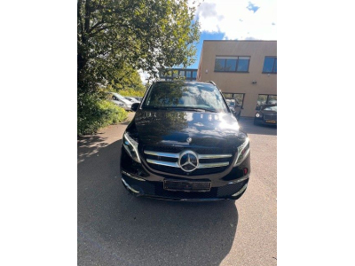 Mercedes-Benz V 300 d AVANTGARDE 4MATIC komp - 6-Sitzer