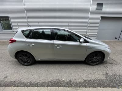 Toyota Auris 1.8 Hybrid Essence/Electrique 99