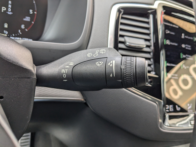 Volvo XC90 B5 AWD R-DESIGN 7 PLACES TOIT OUV CUIR CARPLAY