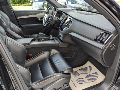 Volvo XC90 B5 AWD R-DESIGN 7 PLACES TOIT OUV CUIR CARPLAY