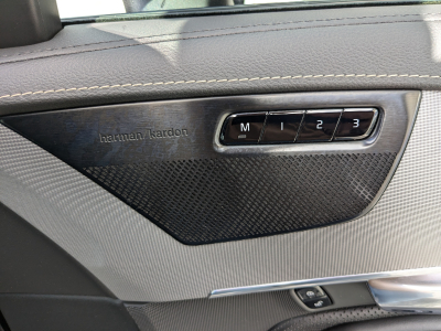 Volvo XC90 B5 AWD R-DESIGN 7 PLACES TOIT OUV CUIR CARPLAY