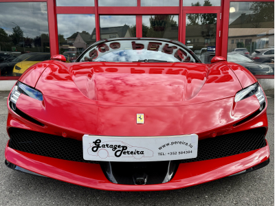 Ferrari SF90 SPIDER CARBON LIFT JBL 1 HAND