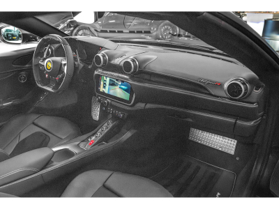 Ferrari Portofino M F1/360°/20/BELUFT/LIFT/CARBONE/VOLL/BLAU FOLIO