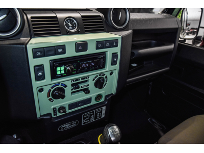 Land-Rover Defender 90 HERITAGE LIMITED EDITION