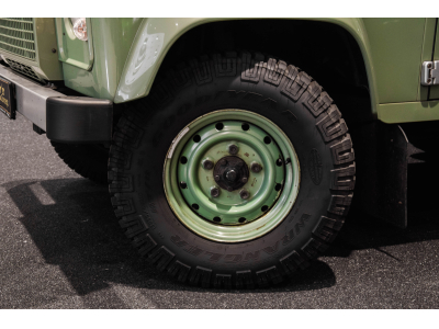 Land-Rover Defender 90 HERITAGE LIMITED EDITION