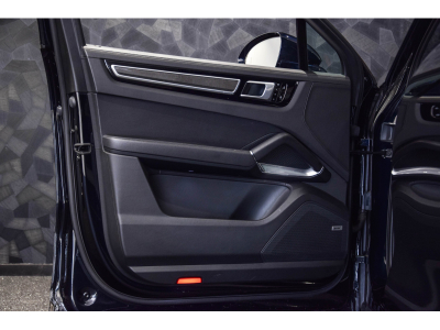 Porsche Cayenne E-Hybrid 3.0