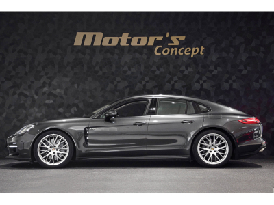 Porsche Panamera 4 E-Hybrid