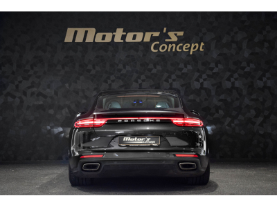 Porsche Panamera 4 E-Hybrid
