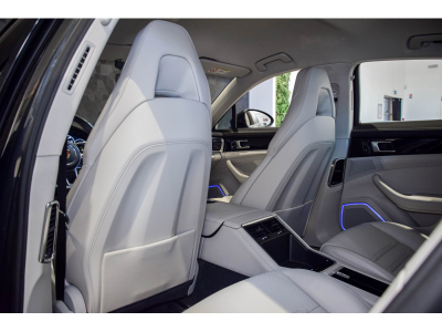 Porsche Panamera 4 E-Hybrid
