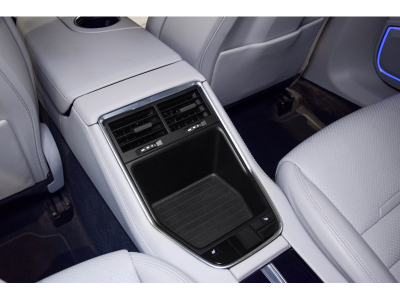 Porsche Panamera 4 E-Hybrid