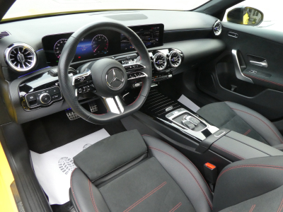 Mercedes-Benz A 180 AMG Line Sport 7G-DCT