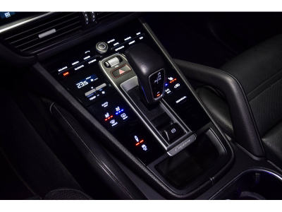 Porsche Cayenne E-Hybrid 3.0