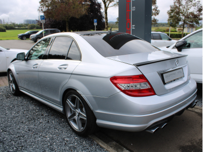 Mercedes-Benz C 63 AMG V8  HARMAN KARDON PANO CUIR NAVI