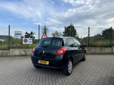 Renault Clio III 1.2 75ch 3P *1 AN GARANTIE INCLUS + IMMATRICULATION**