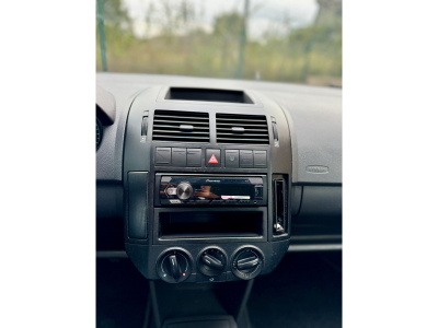 Volkswagen Polo IV 1.2 65ch **GARANTIE 12 MOIS + IMMA INCLUS**