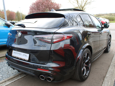 Alfa Romeo Stelvio 510 Quadrifoglio AKRAPOVIC, CARBON, CAMERA , NAVI, CUIR, PANO,