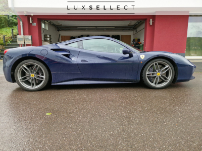 Ferrari 488 GTB BLEU TDF LIFFT/CARBON/E-SEATS FULL