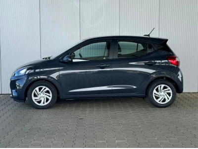 Hyundai i10 1.0  67  SPRING