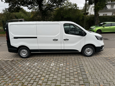 Renault Trafic 130 L2H1 AHK/KAMERA/2 x SCHIEBETÜR