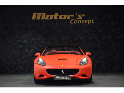 Ferrari California 4.3 V8