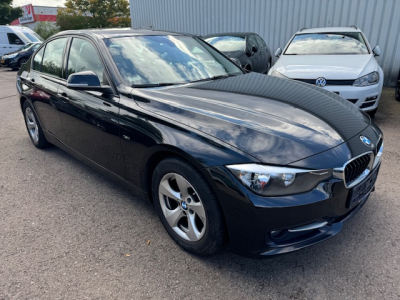 BMW 320 BMW 320 ED SPORTLINE SCHIEBEDACH NAVI MFL