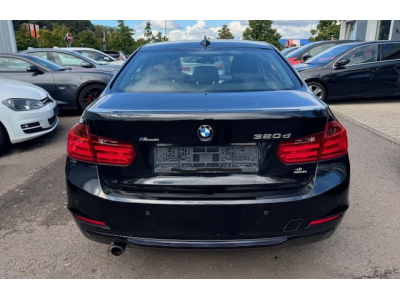 BMW 320 BMW 320 ED SPORTLINE SCHIEBEDACH NAVI MFL