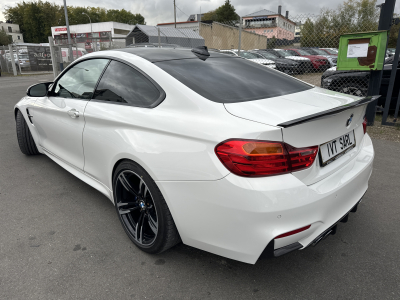 BMW M4 3.0 DKG 431CV CARBON