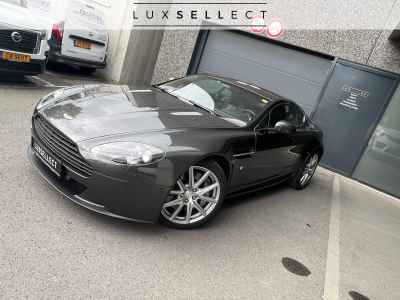 Aston Martin V8 Vantage *MY 12.25* 4.7 426 CV QUANTUM SILVER