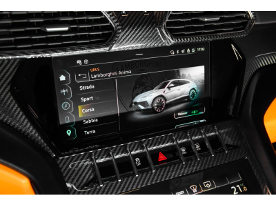 Lamborghini Urus S V8
