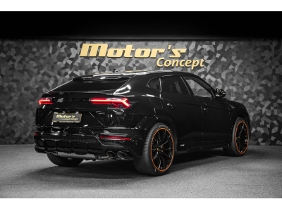 Lamborghini Urus S V8