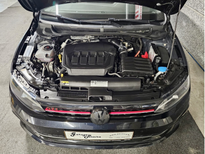 Volkswagen Polo GTI 2.0 TSI DSG MILLTEK EXHAUST ACC LED NAVI