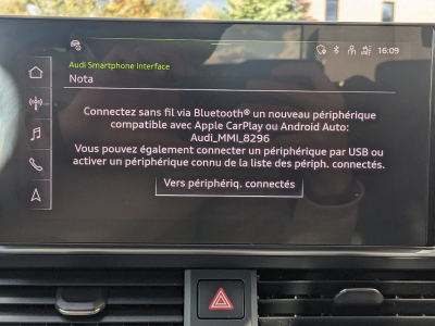 Audi A4 30 TDi S line S tronic CARPLAY TOIT OUV PANO LED