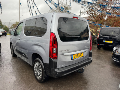 Citroën Berlingo III Facelift Plus M 1.2 Pure Tech 110 EU6A