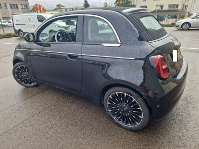 Fiat 500C Location Cabriolet  Automatique   100% Electrique 49€ / Jour