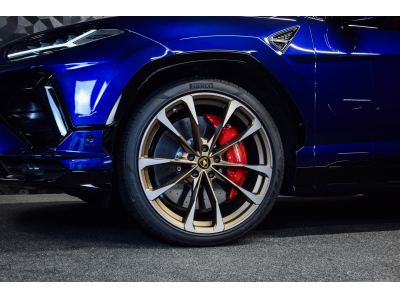 Lamborghini Urus S V8